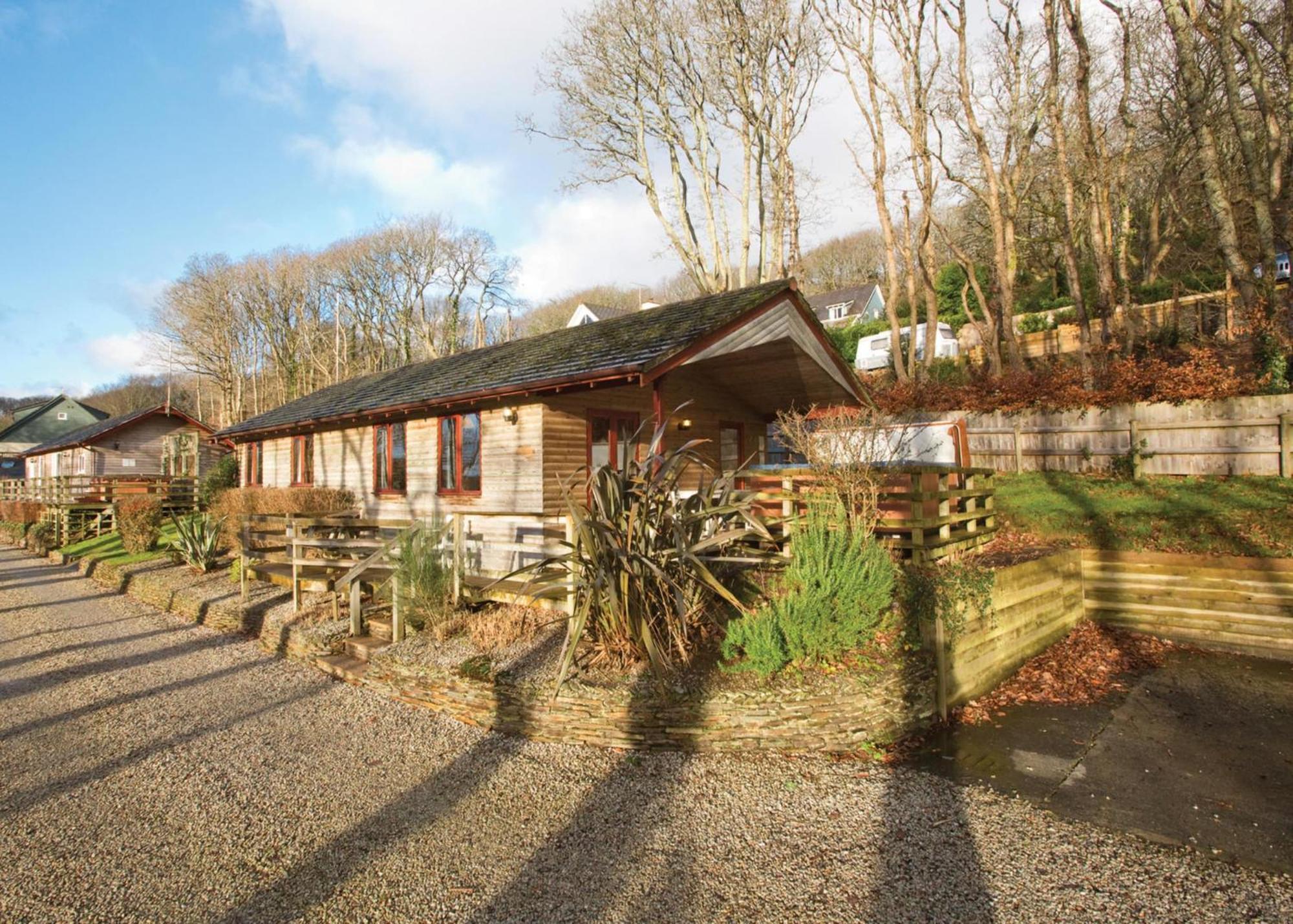 Ivyleaf Combe Lodges Stratton  외부 사진