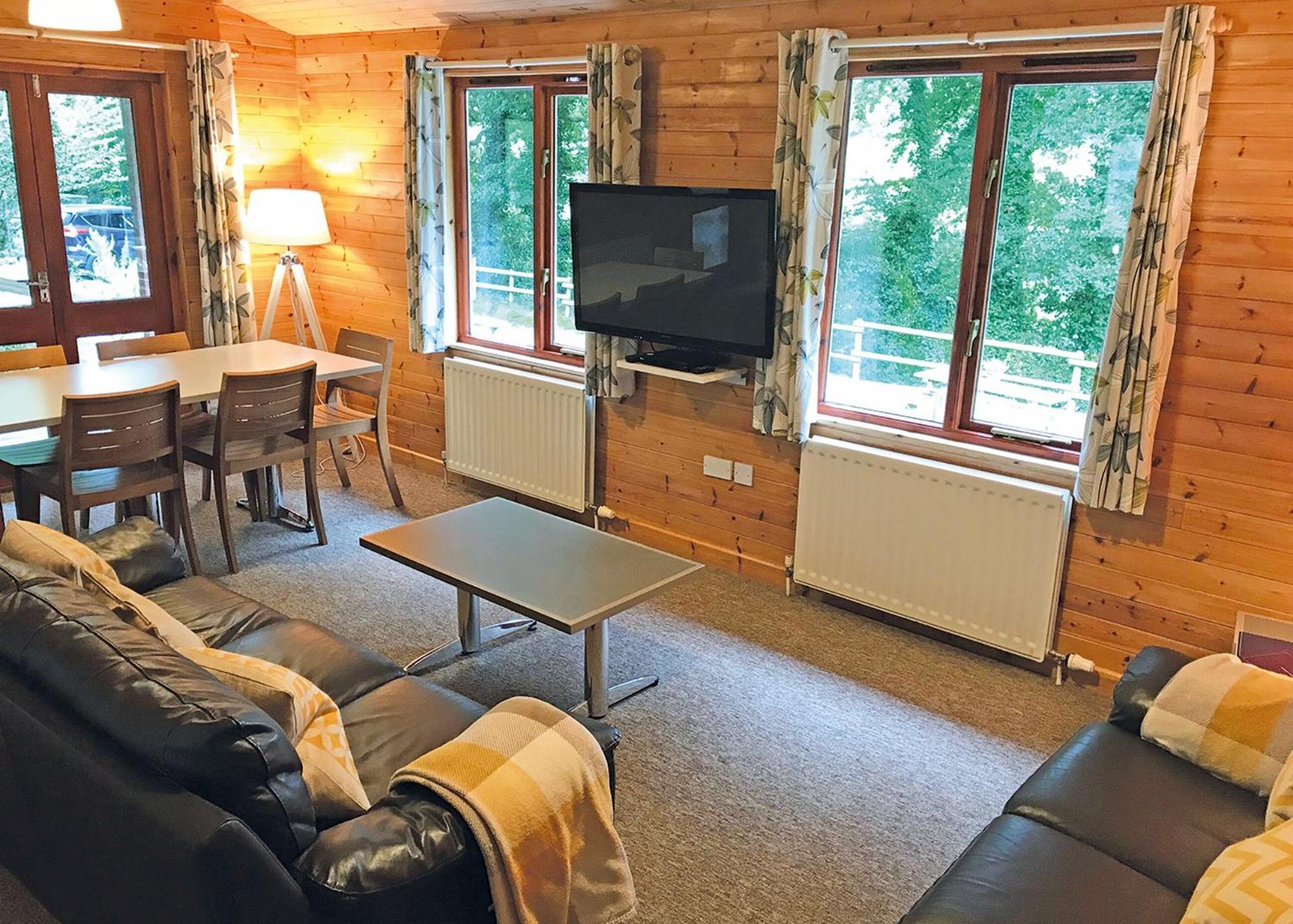 Ivyleaf Combe Lodges Stratton  객실 사진